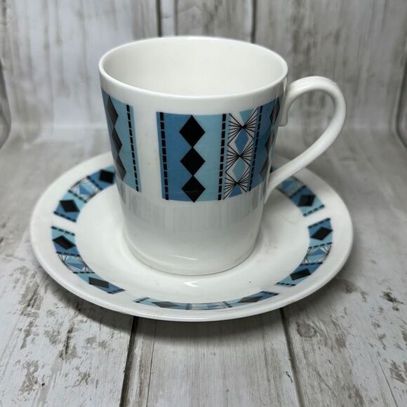 Ridgeway Potteries Royal Adderley Fine Bone China Masquerade 4 Tea Cups Saucers - Picture 4 of 10